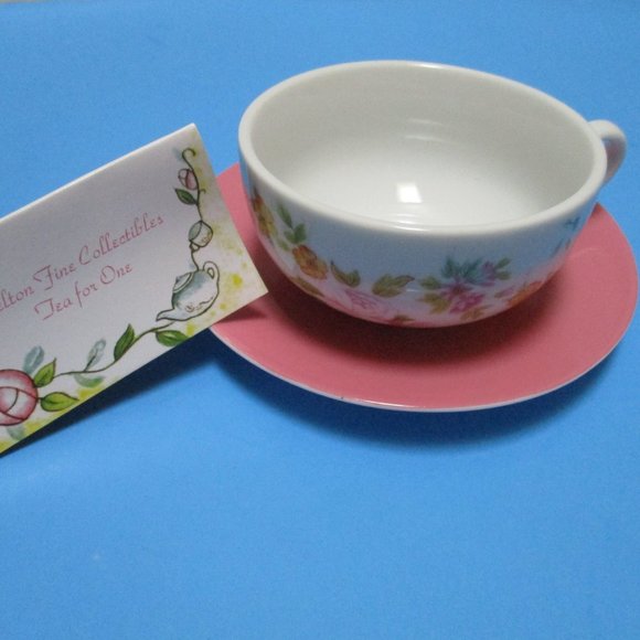*Delton Fine Collectibles Porcelain Tea for One - Picture 12 of 15